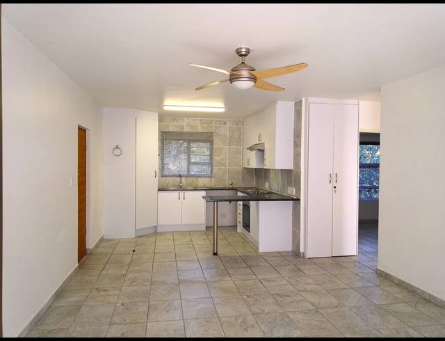 2 BEDROOM APARTMENT RENTED IN HONEYDEW